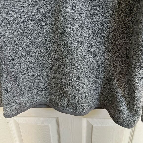 Women Patagonia Gray 3/4 zip up Sweater - Picture 4 of 7